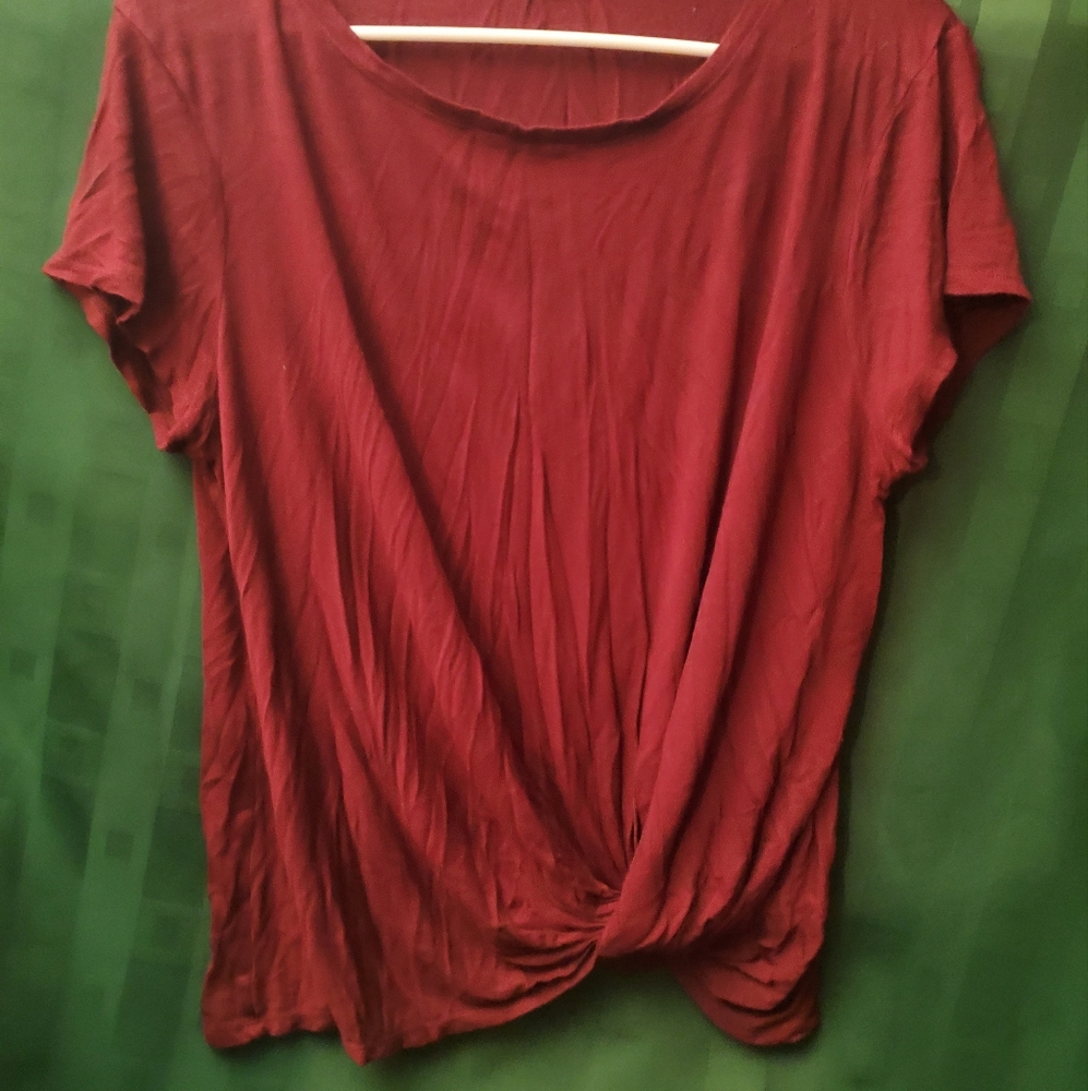 Large Red Short Sleeve Top
